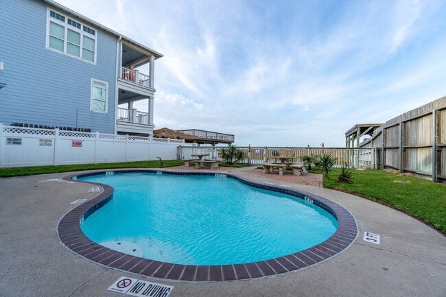 Photo - 14898 Granada Dr Unit ID1268408P