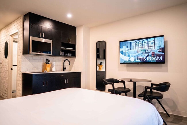 Photo - 77 9th St E Unit SI ID1459972P