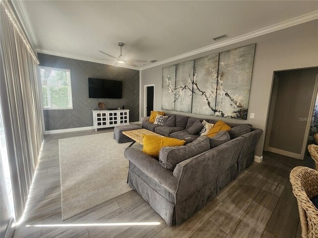 Photo - 5274 Far Oak Cir