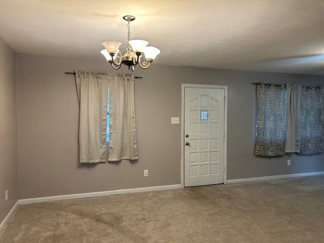 Photo - 1013 Red Oak St