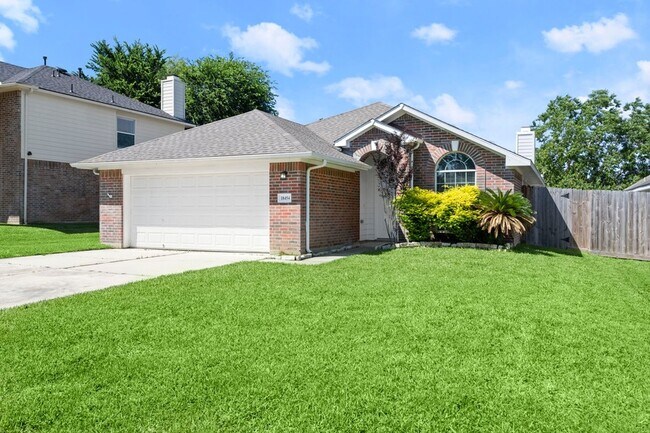 Photo - 18454 Sunrise Pines Dr