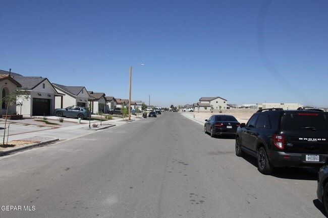 Photo - 13878 Paseo Central Ave
