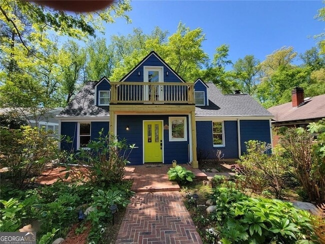 Building Photo - 404 Emory Dr NE