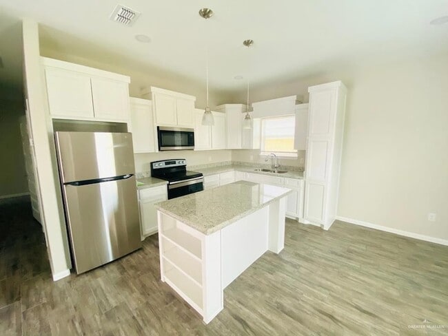 Photo - 801 W Sunset Valley St Unit 4