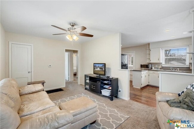 Photo - 1902 S 9th St