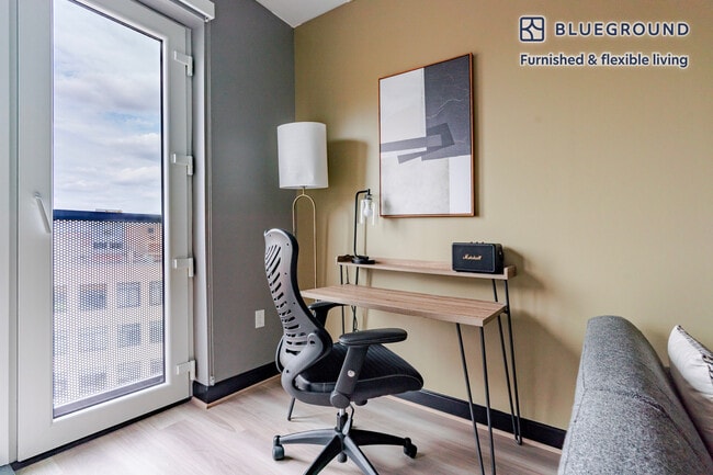 Photo - 1313 L St NW Unit PL FL10-ID1260