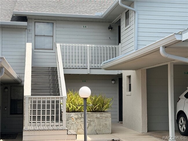 Building Photo - 636 E Gilchrist Ct Unit 2A