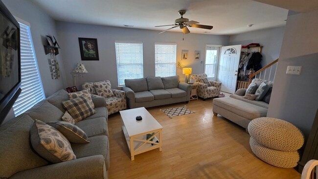 Photo - 9604 Ventnor Ave