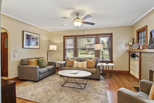 Photo - 1335 N Jackson St Unit SI ID1265536P