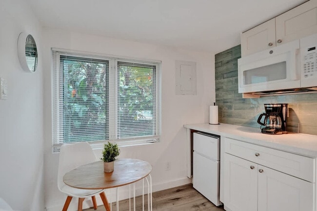 Photo - 1115 SW 4th St Unit SI ID1503964P