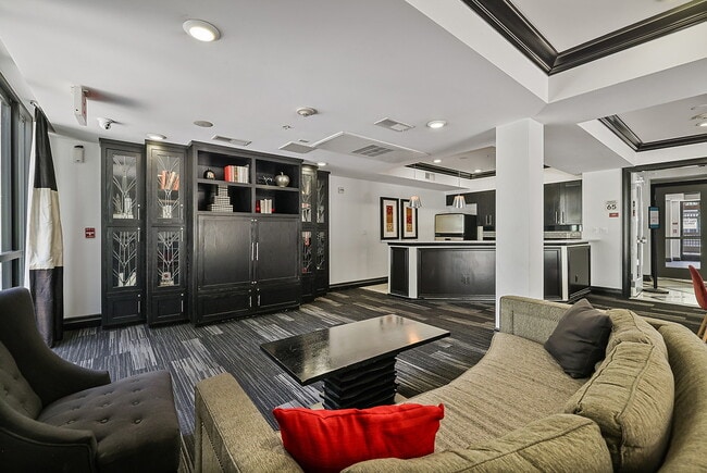 Photo - Belmont Station