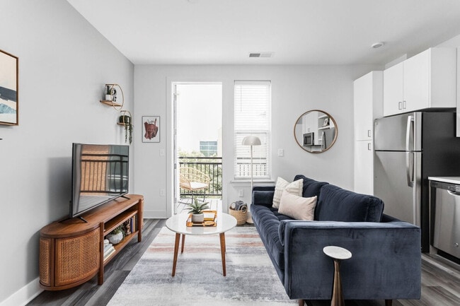 Building Photo - 520 E Washington St Unit ID1014499P