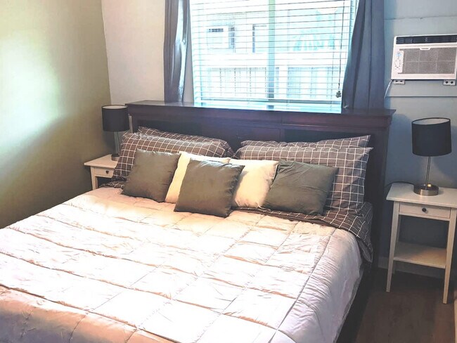 Photo - 2225 NE 14th Ave Unit ID1056361P