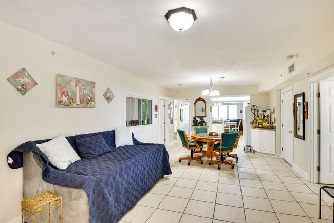 Photo - 2055 S Atlantic Ave Unit SI FL8-ID1545833P