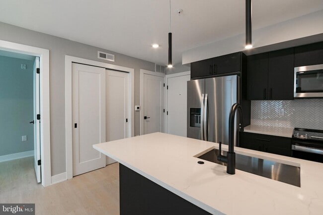 Photo - 6604 Ridge Ave Unit 302