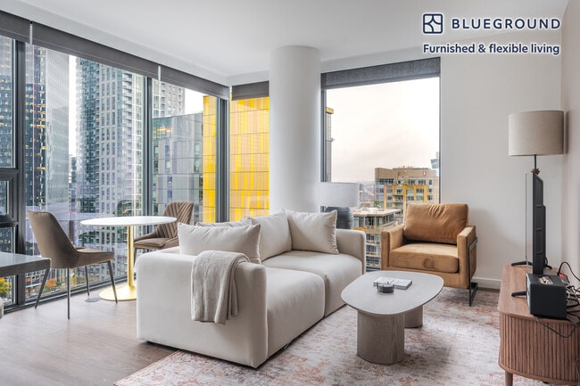 Building Photo - 2010 Terry Ave Unit FL16-ID982