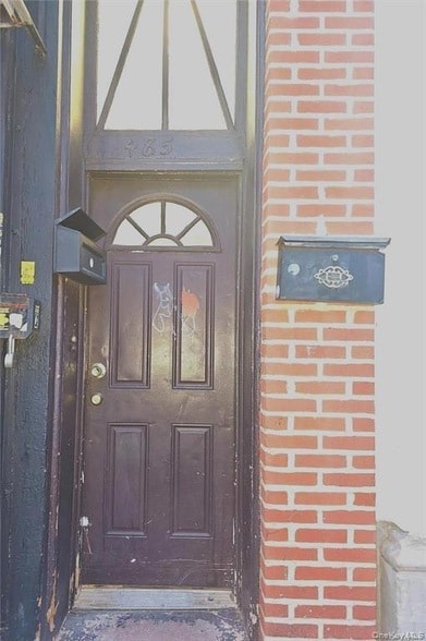 Building Photo - 485 Rogers Ave