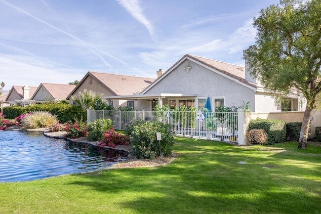 Photo - 49527 Wayne St