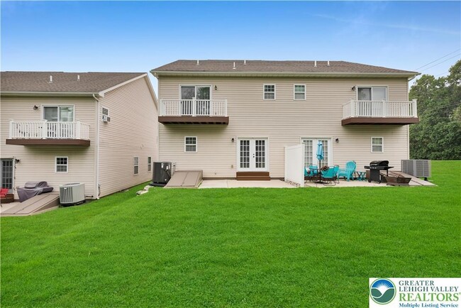 Photo - 825 16th Ave