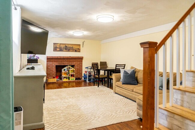 Photo - 78 Claypit Hill Rd Unit SI ID1271279P