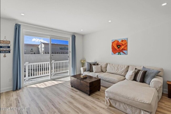 Photo - 62 Franklin Ave