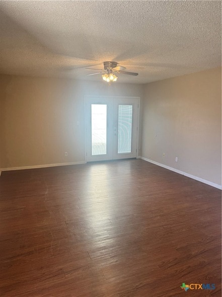 Photo - 414 Mariner Dr