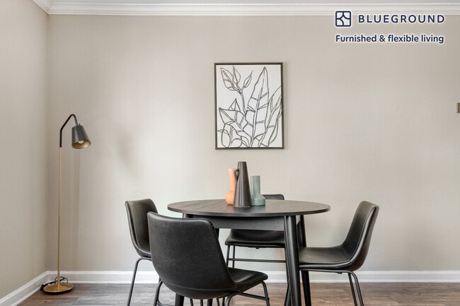 Photo - 20540 Ventura Blvd Unit FL1-ID683