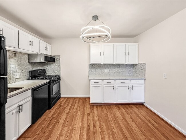 Photo - 6 Venice St Unit B3