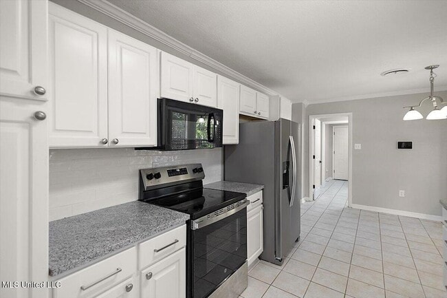Photo - 36 Pebble Hill Dr