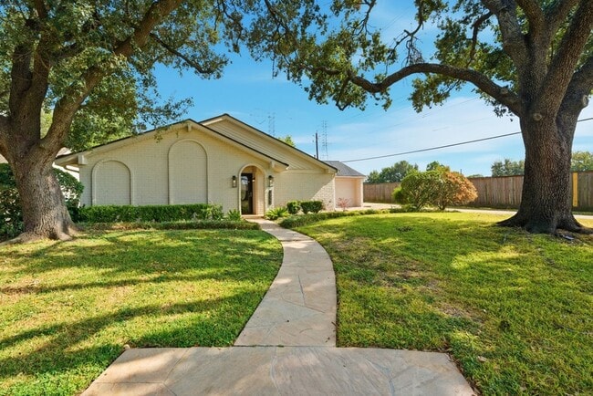 Photo - 2502 Hollow Hook Rd