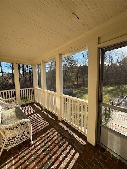 Photo - 338 Maple St