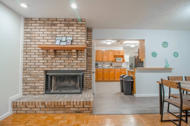 Photo - 4500 Elaine Pl Unit ID1094209P