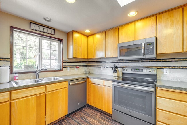 Photo - 29029 N Street-SI ID1385663P Unit SI ID1385663P