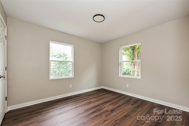 Photo - 6225 Macon St