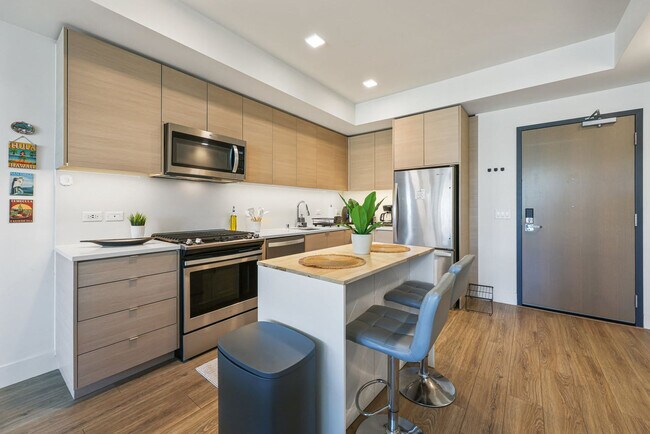 Photo - 702 Broadway Unit FL13-ID1251881P