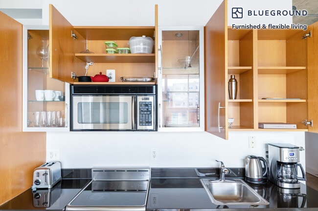 Photo - 1445 P St NW Unit FL4-ID228