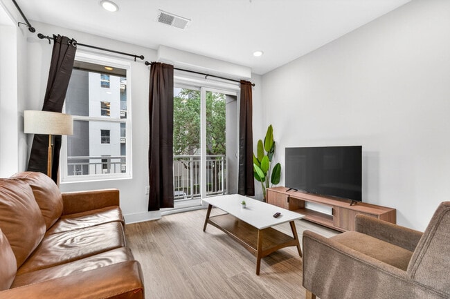 Building Photo - 605 N 12th St Unit SI ID1312598P