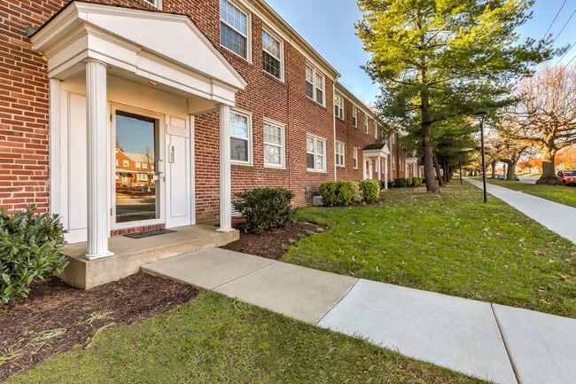 Photo - Loch Raven Village Apartments