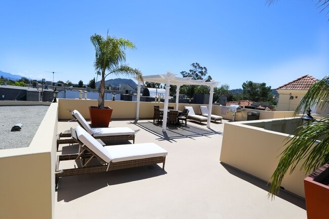 Photo - Parc St Clair East