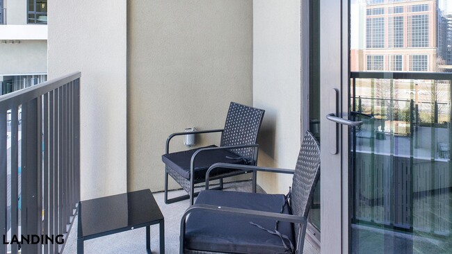 Photo - 1007 S Mint St Unit 715