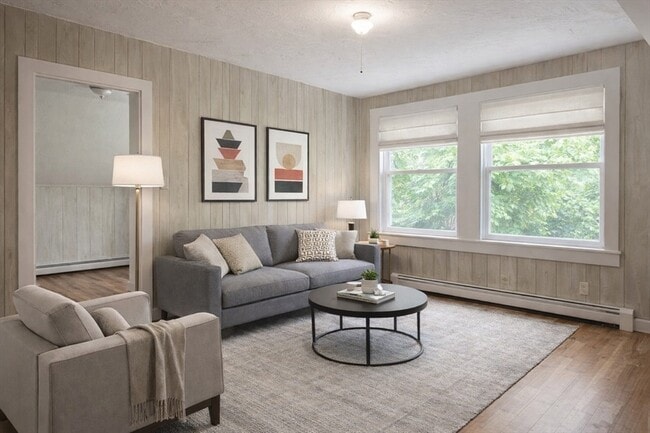 Building Photo - 4 Prince St Unit 5