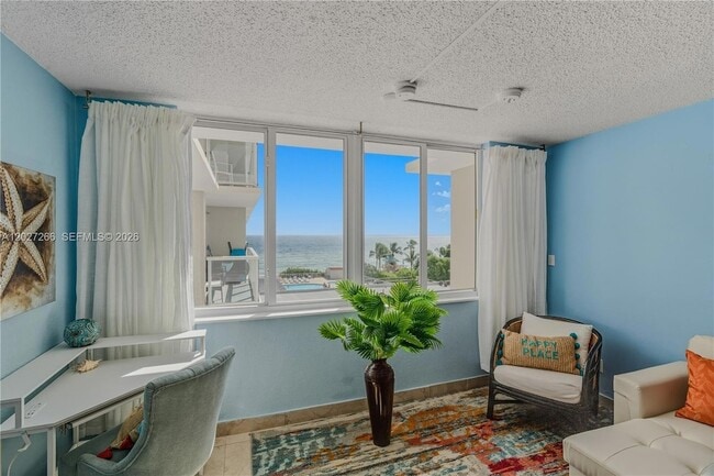 Photo - 19201 Collins Ave Unit 349