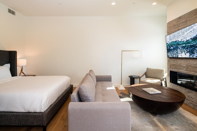 Photo - 4 Boathouse Way Unit ID1255733P