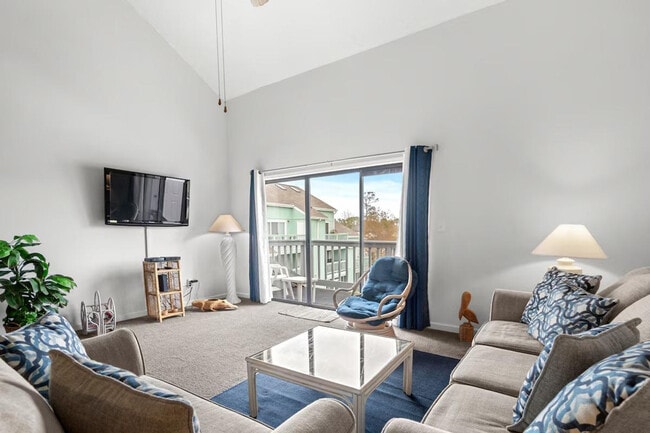 Building Photo - 1930 Bent Grass Dr Unit ID1329031P