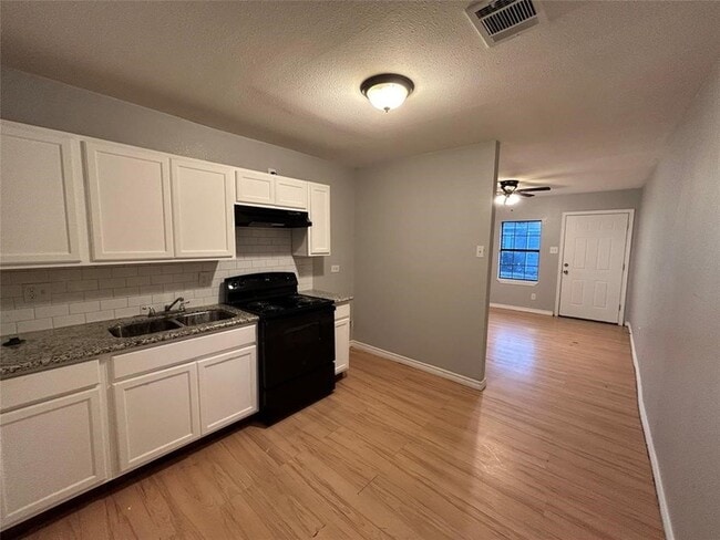 Photo - 6818 Weston St Unit 1