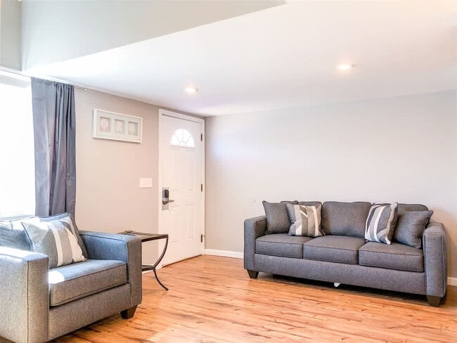 Photo - 5218 Beach Dr Unit ID1354903P