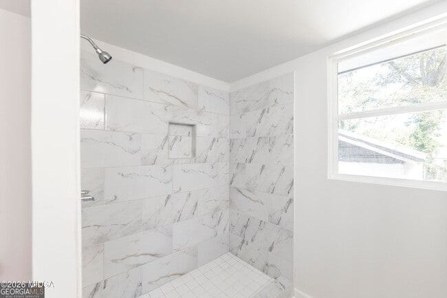 Photo - 1175 Hartley St