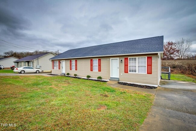 Building Photo - 754 Old Stage Rd