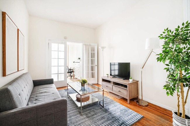 Building Photo - 223 E 14th St Unit FL2-ID1021923P