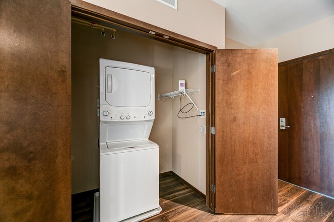Photo - Capital View Apartments